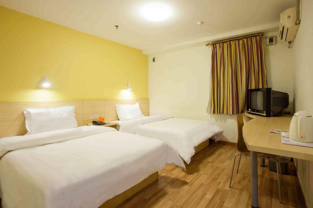 7Days Inn Foshan Beijiao Nanchang Road Шуньде Номер фото