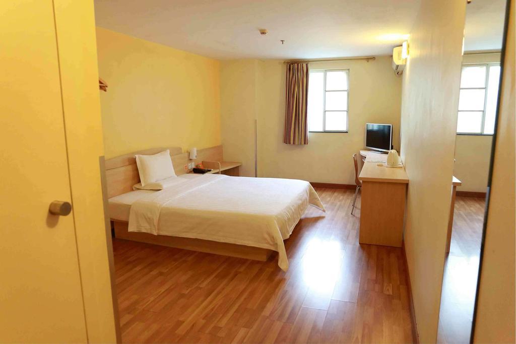 7Days Inn Foshan Beijiao Nanchang Road Шуньде Номер фото